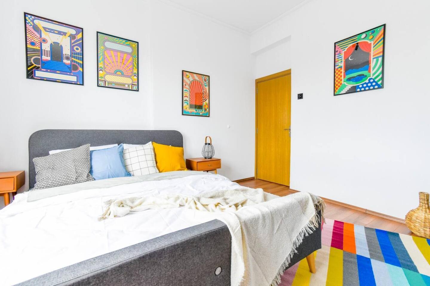 Super Fresh! 3Bdr Apartment In Sofia Center'S Artistic Area المظهر الخارجي الصورة