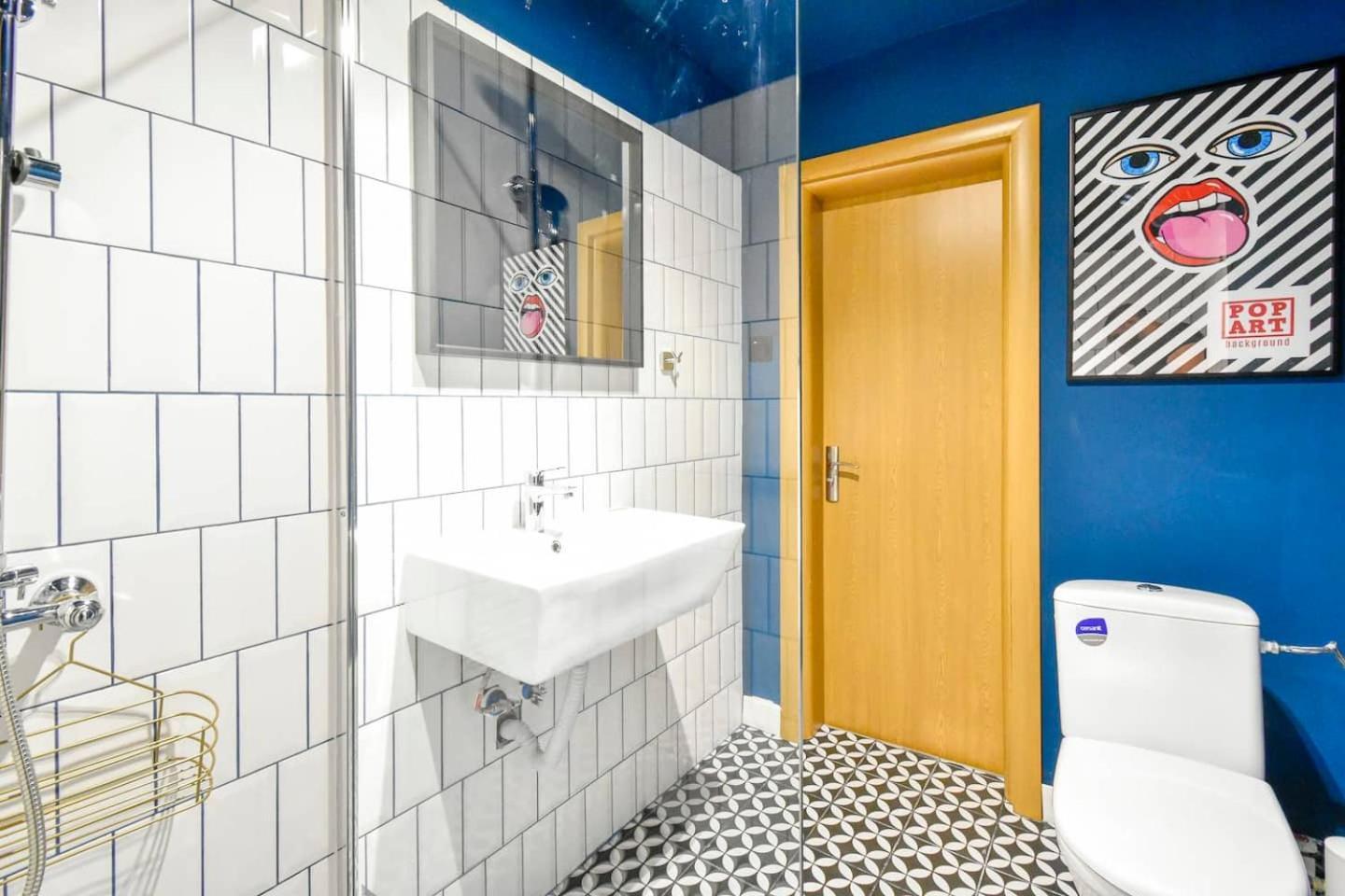 Super Fresh! 3Bdr Apartment In Sofia Center'S Artistic Area المظهر الخارجي الصورة